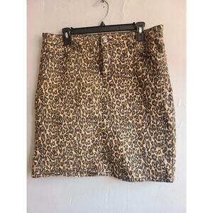 Women's 34" waist cheetah print stretch pencil straight skirt knee length